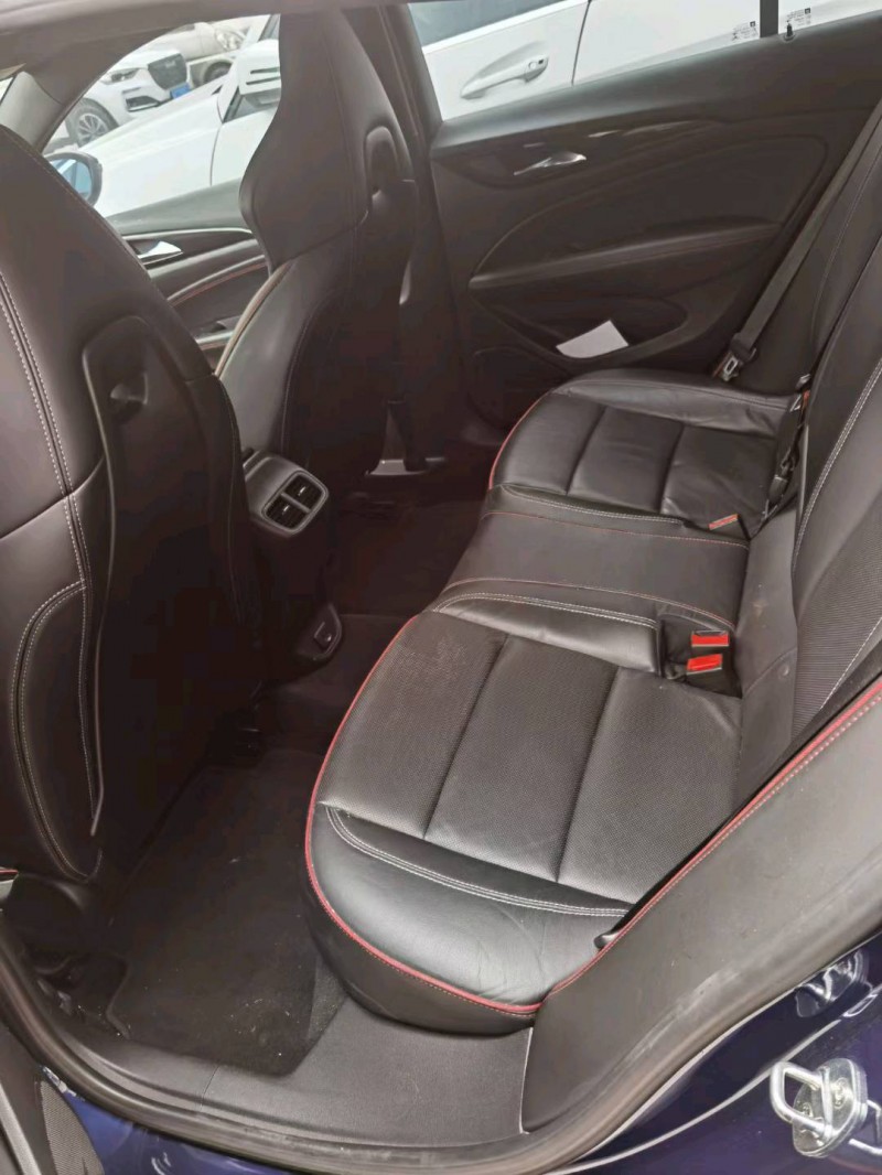 淮南18年别克君威GS6