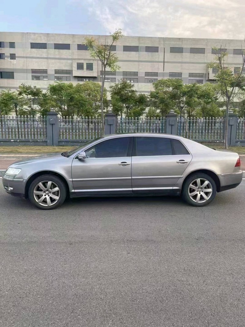 邯郸10年大众辉腾8