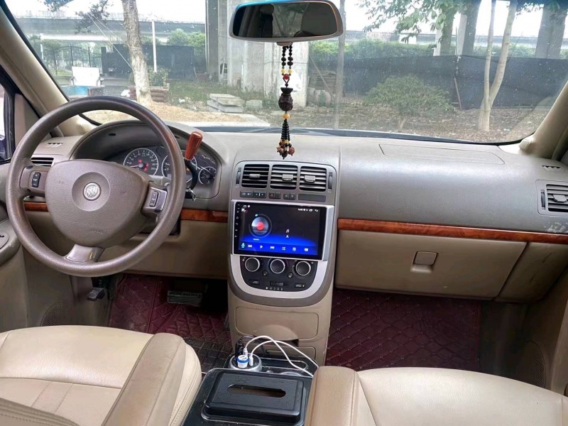 嘉兴12年别克GL85