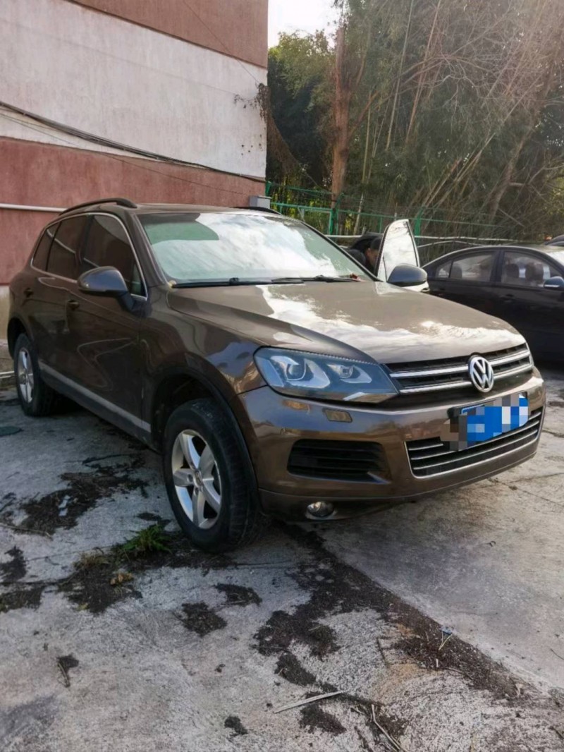 淮南13年大众途锐2