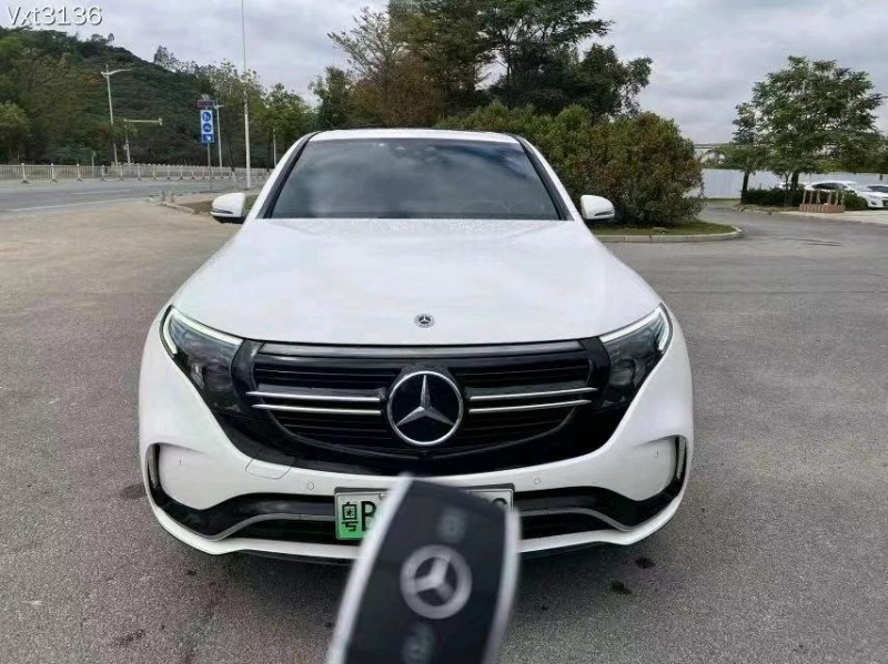 珠海21年奔驰EQC1