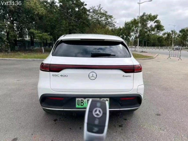 珠海21年奔驰EQC2