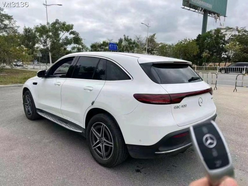 珠海21年奔驰EQC8