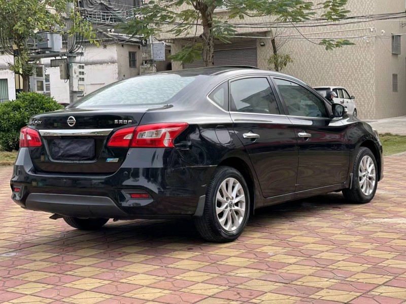 汕頭17年日產軒逸9