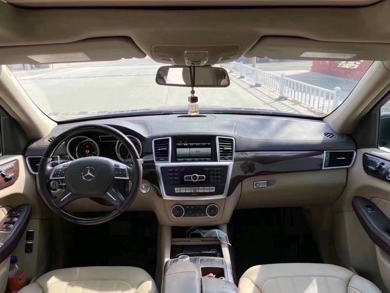 东营16年奔驰GL6