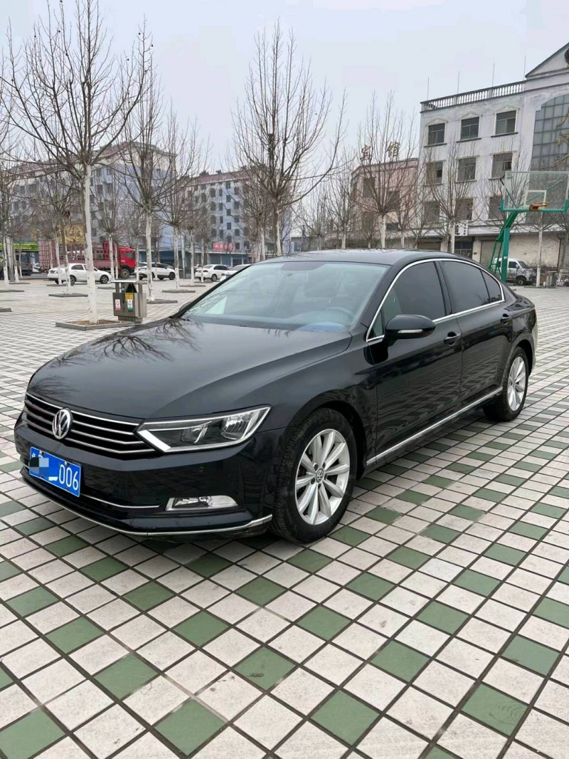 北京17年大众迈腾7