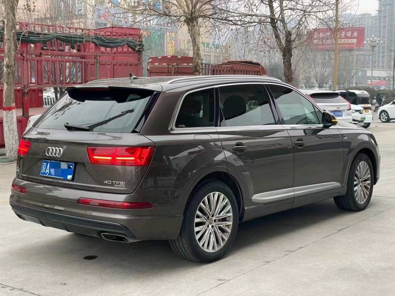 邯郸17年奥迪Q73