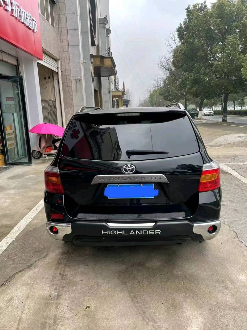 淮南10年丰田汉兰达6