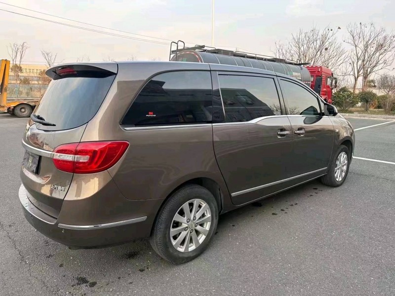 盐城19年别克GL81