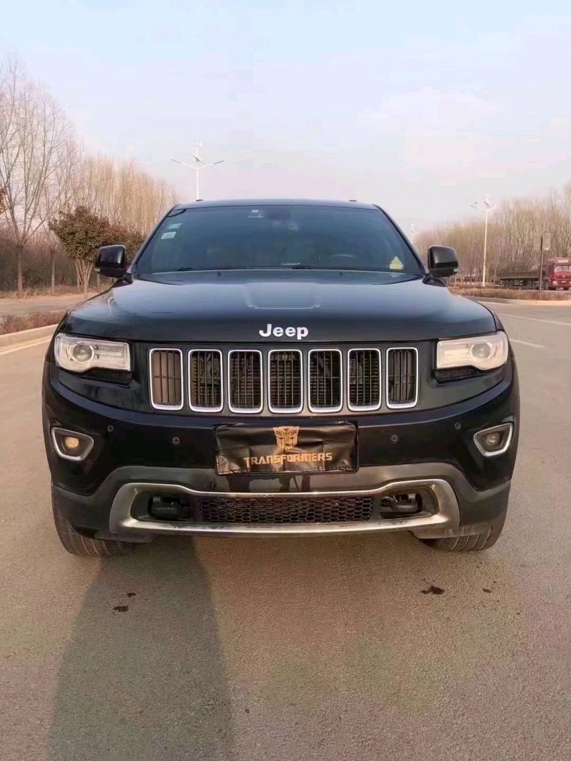 枣庄14年Jeep大切诺基1