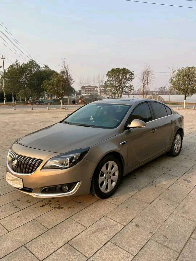 常州17年别克君威2