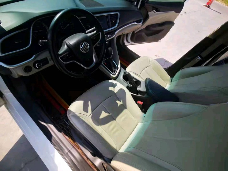 宜昌19年别克英朗6