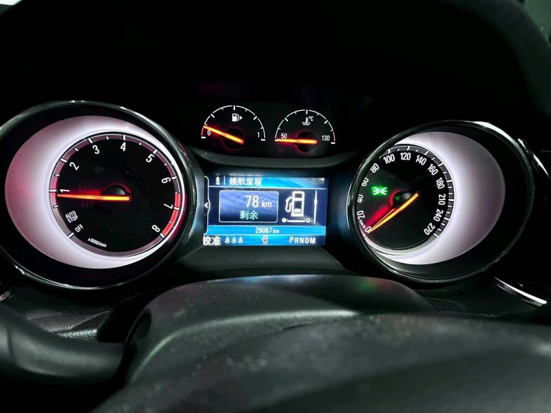 嘉兴19年别克君威7