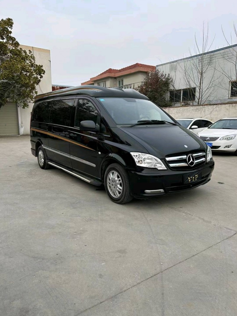 宿迁15年奔驰威霆3