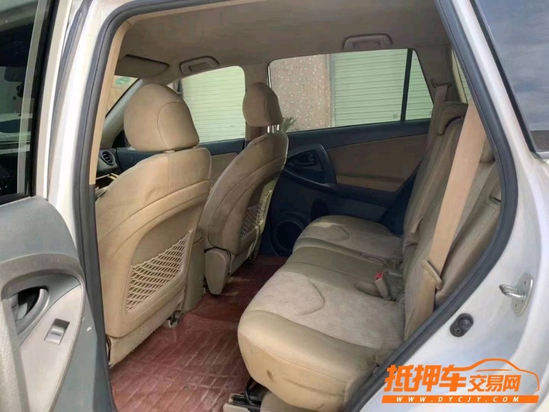 珠海13年丰田RAV46