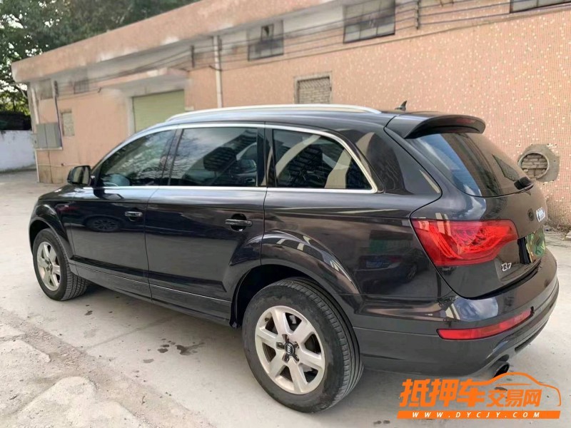 珠海14年奥迪Q74