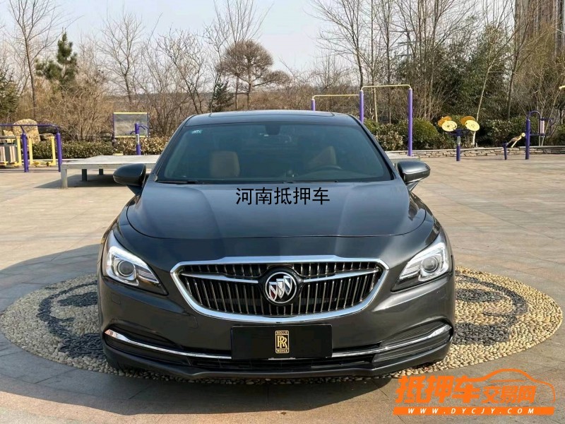 青岛16年别克君越1