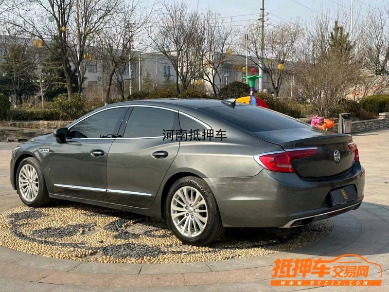 青岛16年别克君越5