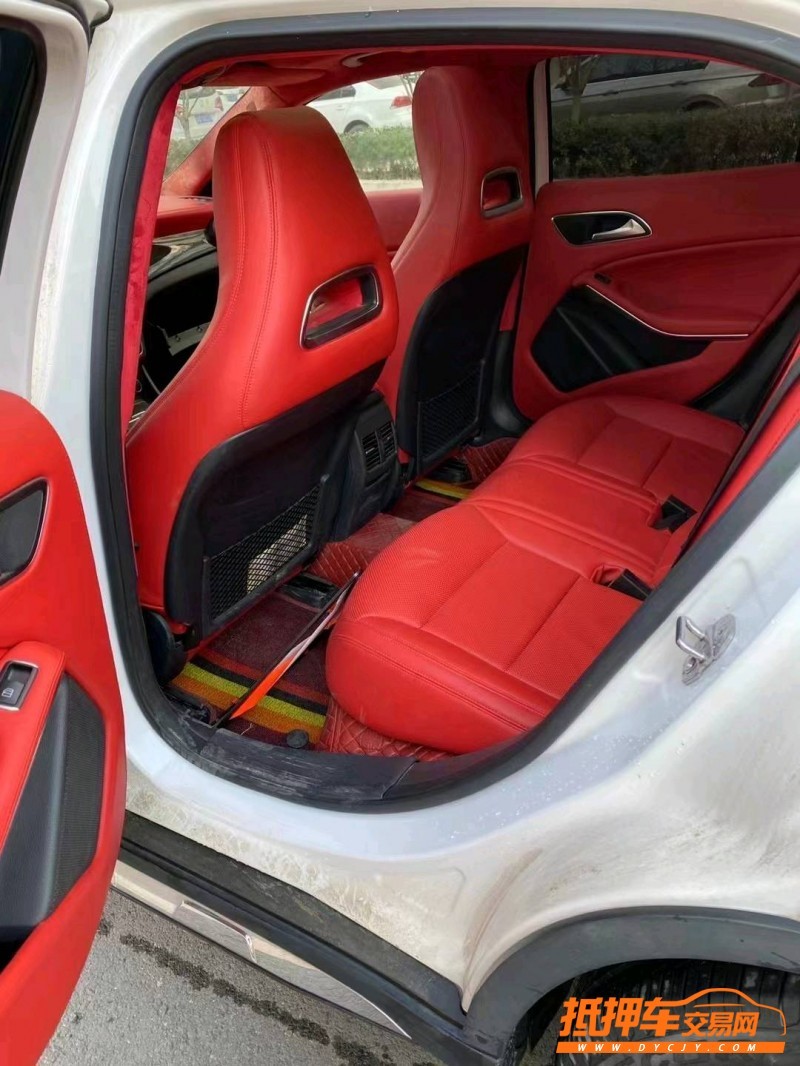 邯郸19年奔驰GLA8