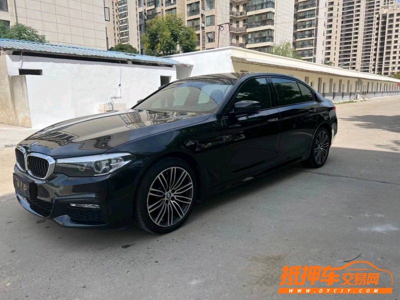 北京18年宝马5系8