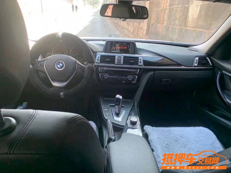 济南17年宝马3系3