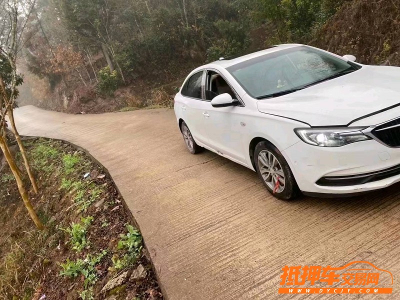 济南18年别克英朗5