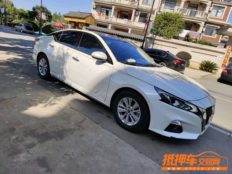北京19年日产天籁3