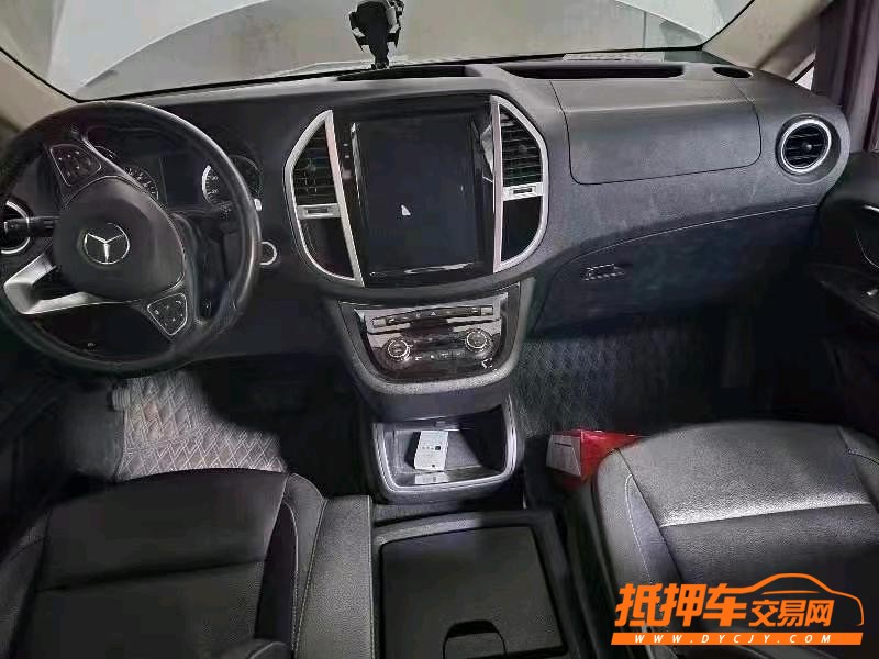 邯郸20年奔驰威霆2