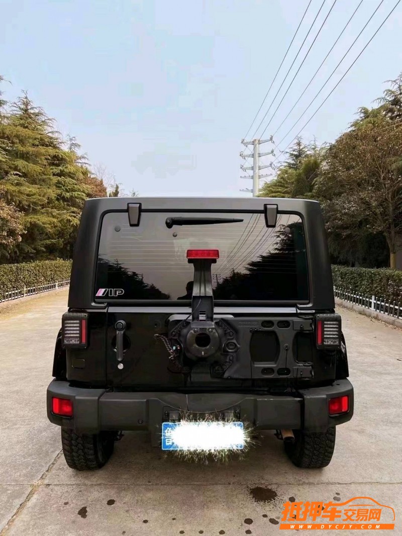 枣庄14年Jeep牧马人8