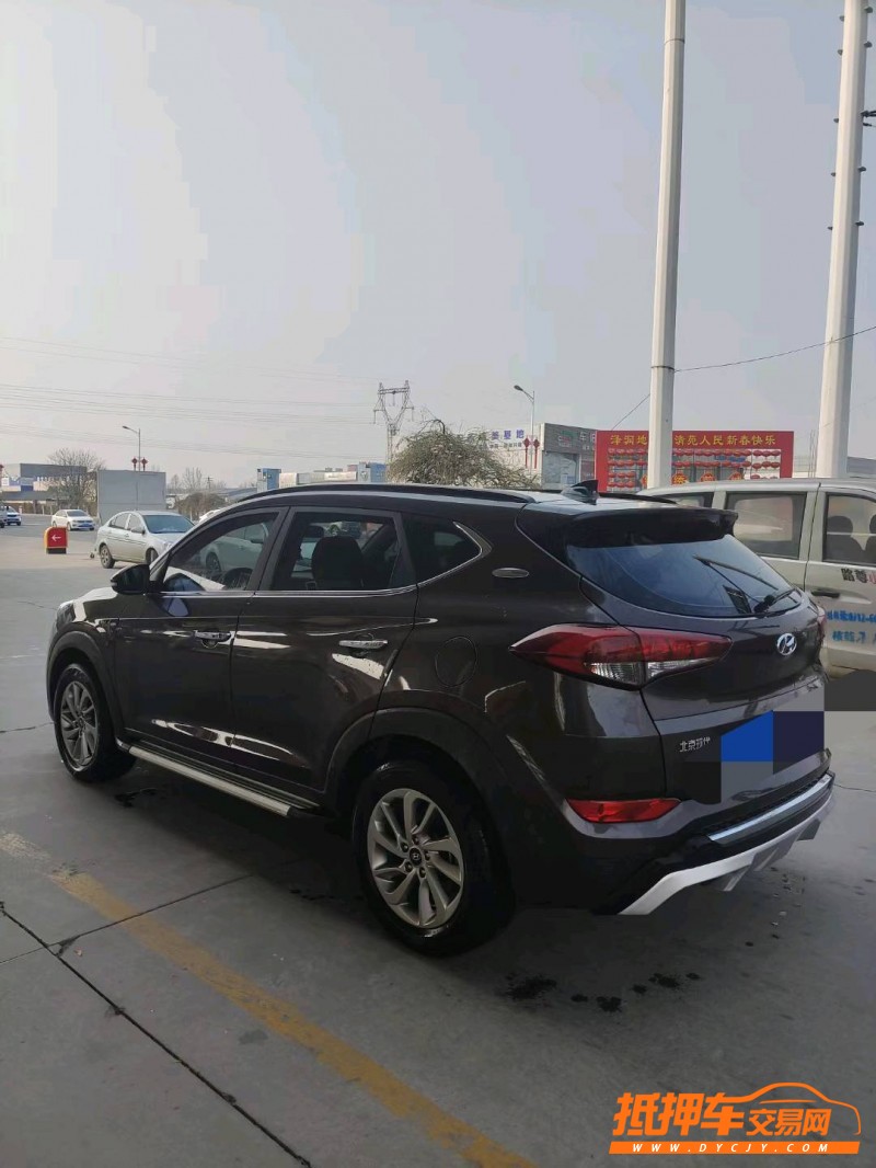 保定18年现代途胜4