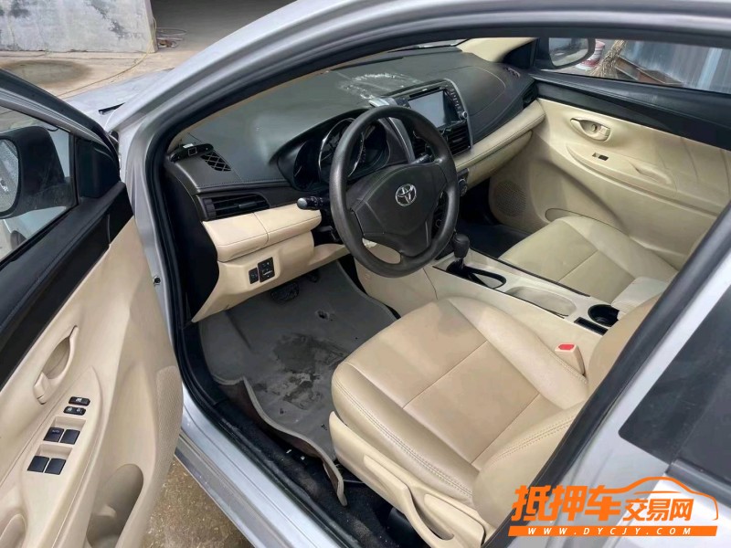 济宁15年丰田威驰5
