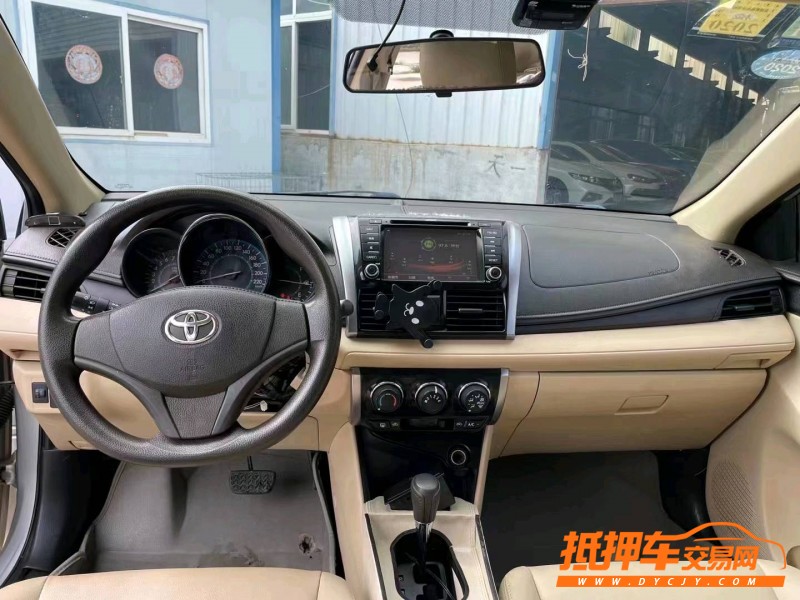 济宁15年丰田威驰4