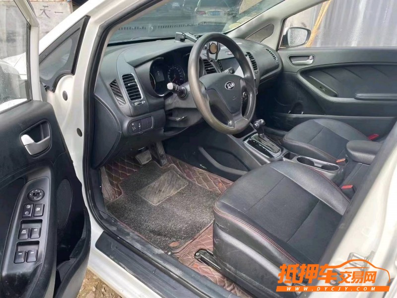 济宁16年起亚K33