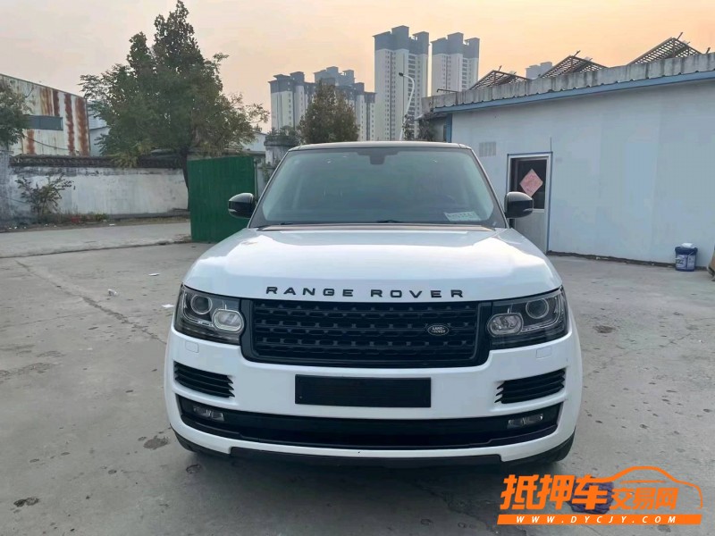 济宁16年路虎揽胜行政9