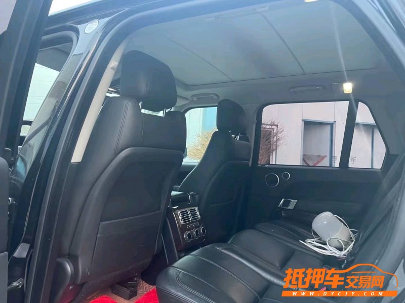 济宁16年路虎揽胜行政4