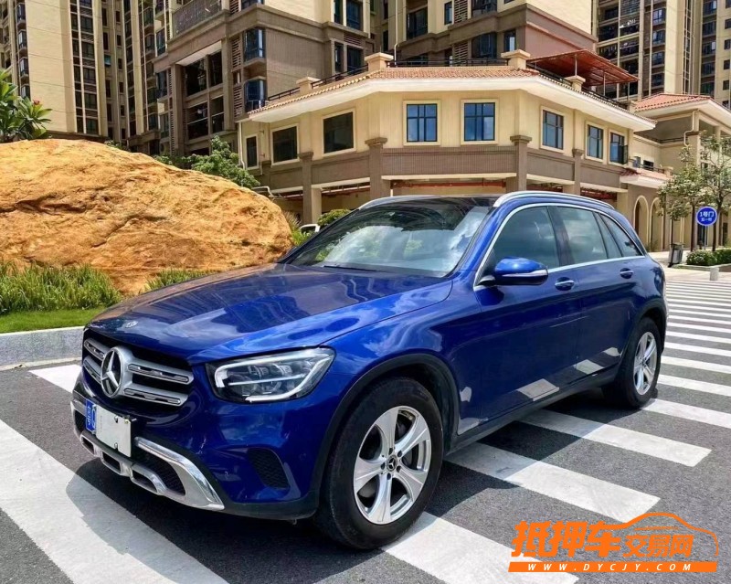 广州19年奔驰GLC3