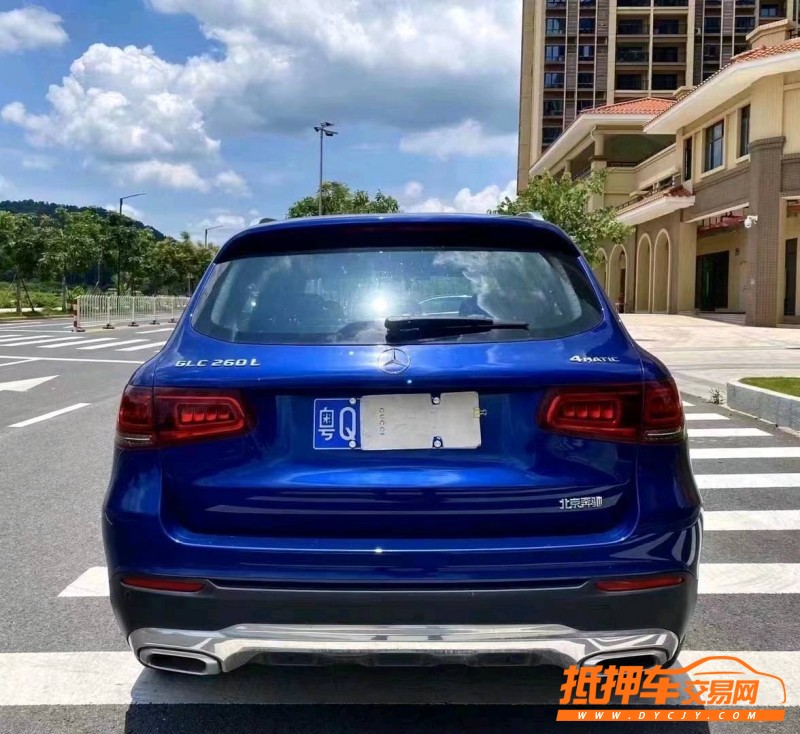 广州19年奔驰GLC9