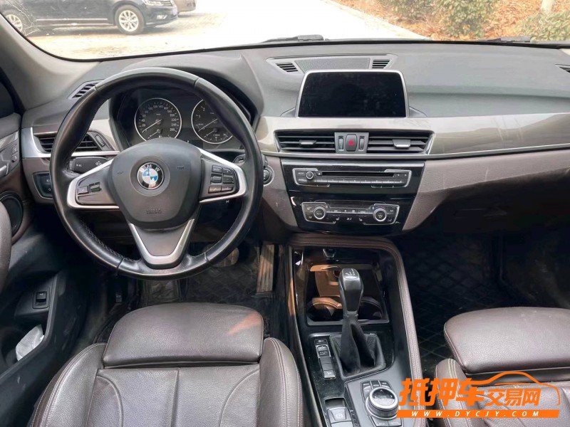 东营18年宝马X19