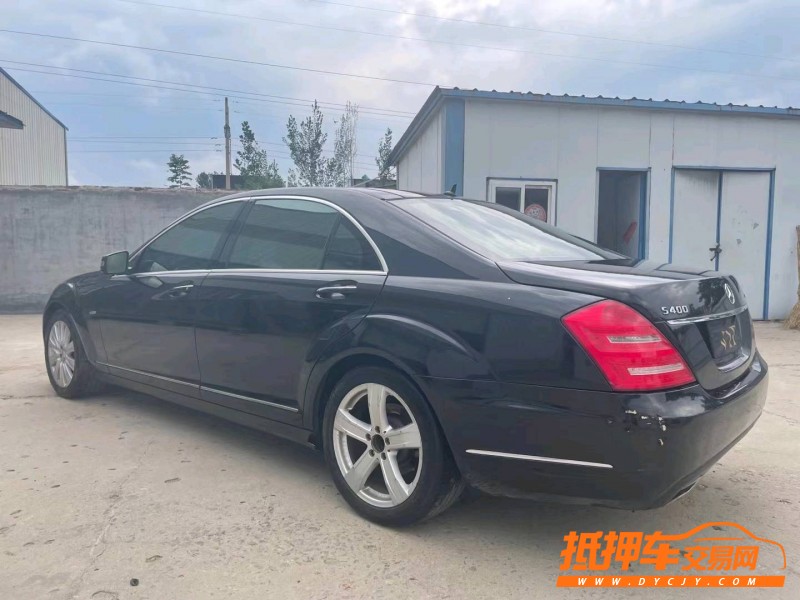 济宁10年奔驰S8