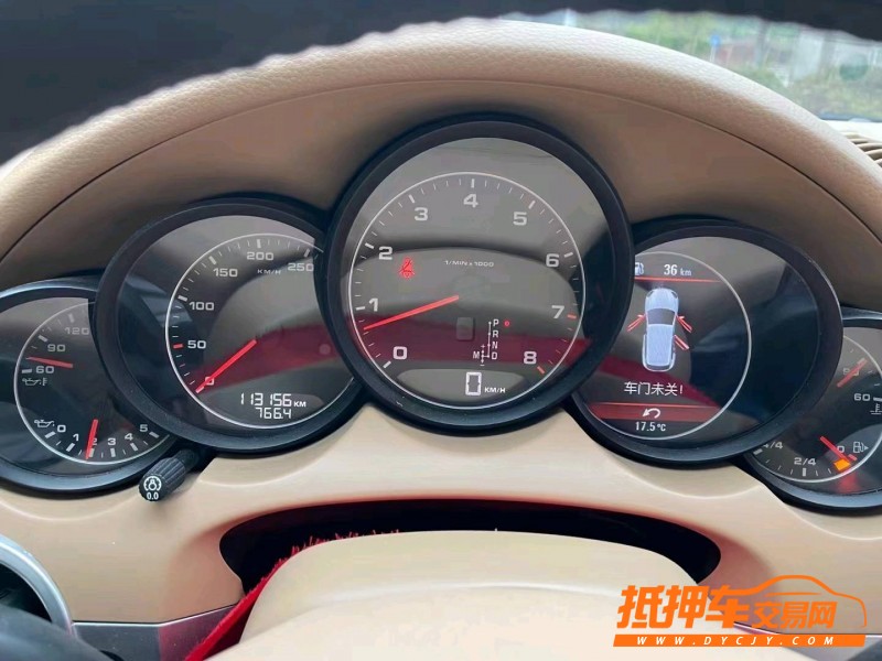 宜昌13年保时捷卡宴6