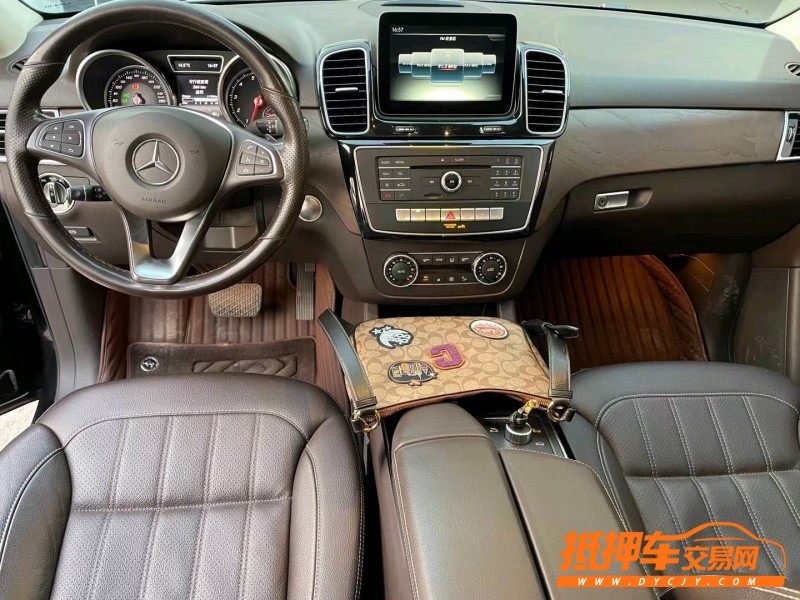 济宁16年奔驰GLE4
