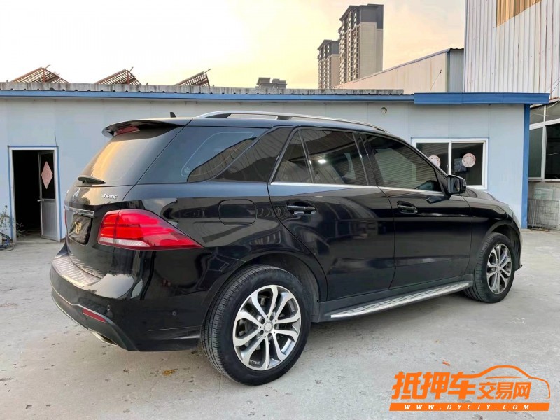 济宁16年奔驰GLE7