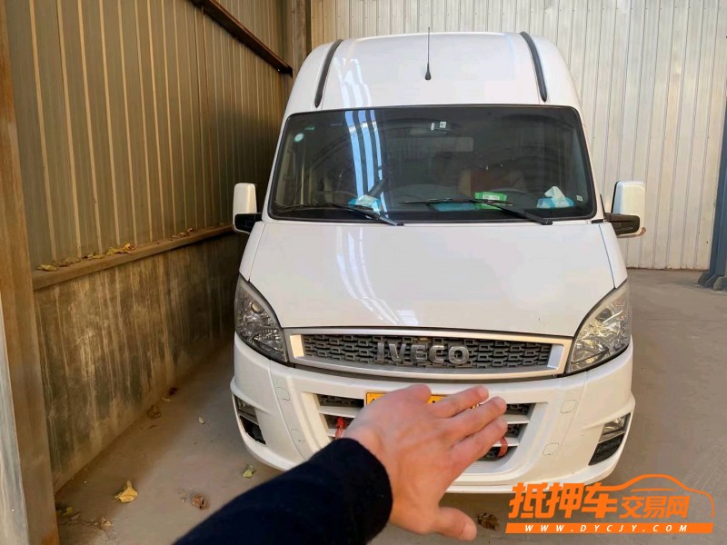 济宁18年依维柯Daily1