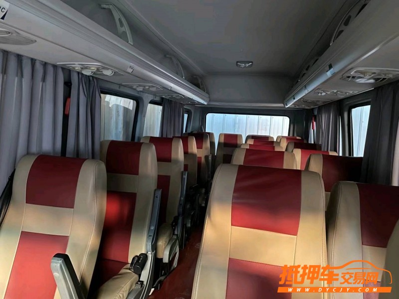 济宁18年依维柯Daily4