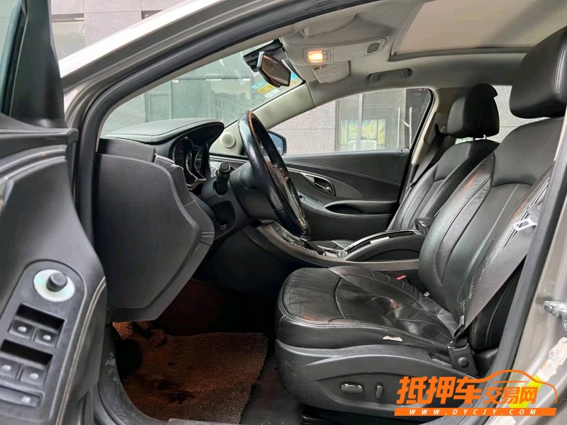 东莞12年别克君越7