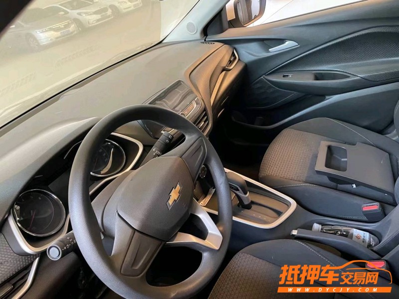 济宁21年雪佛兰科沃兹3