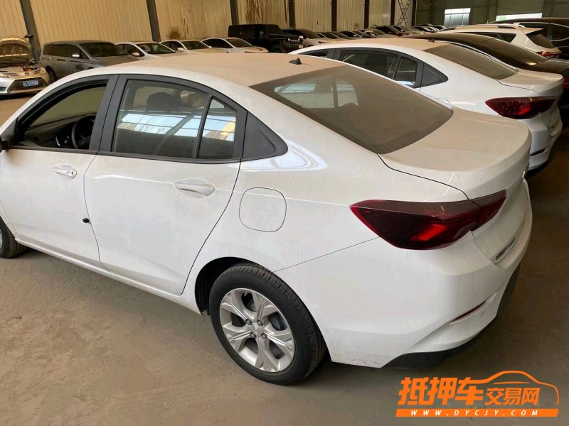 济宁21年雪佛兰科沃兹4