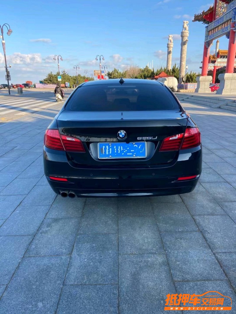 济南16年宝马5系9