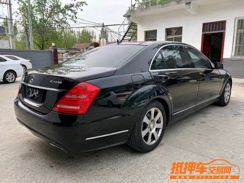 济宁13年奔驰S3