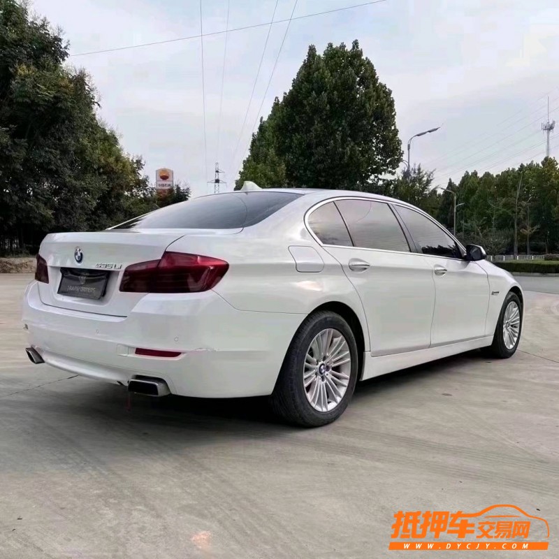 北京16年宝马5系1